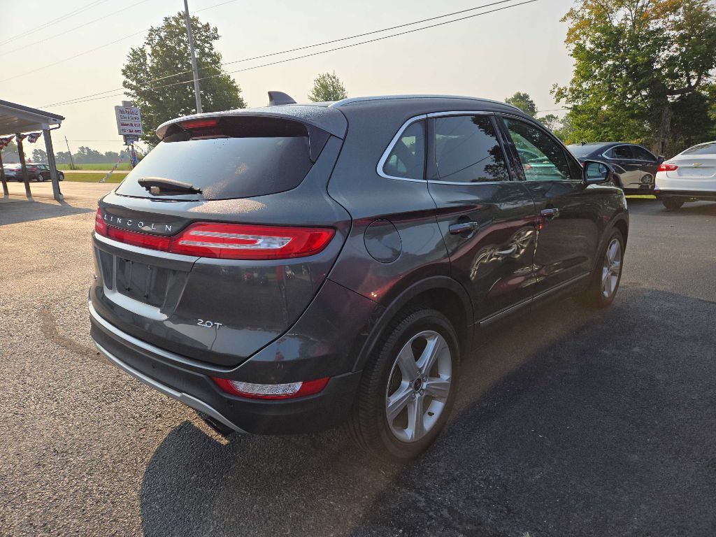 2017 Lincoln MKC Image 4