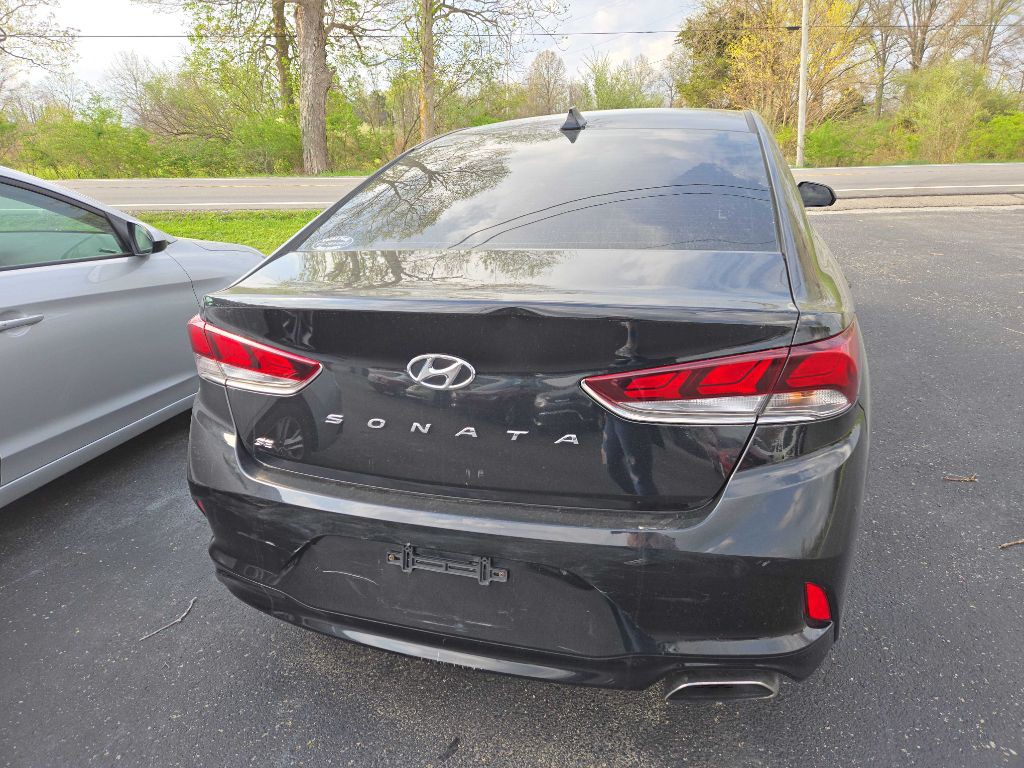 2018 Hyundai Sonata Image 5