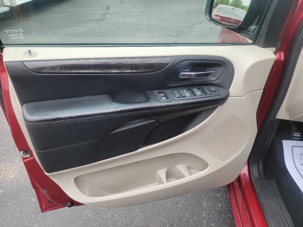 2014 Dodge Grand Caravan Image 11