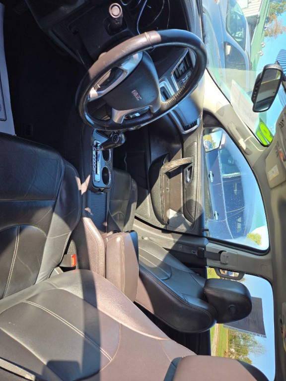 2016 GMC Acadia Image 10