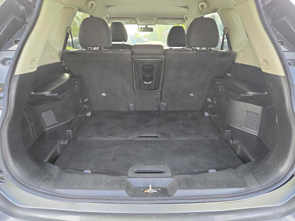 2015 Nissan Rogue Image 12