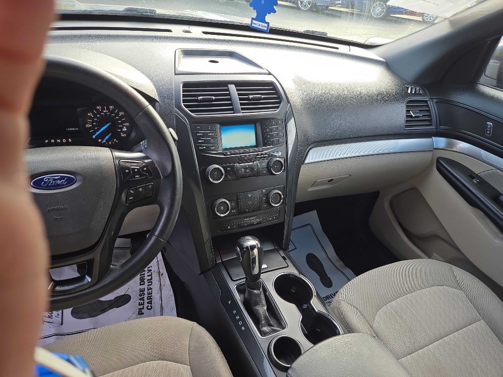 2018 Ford Explorer Image 8