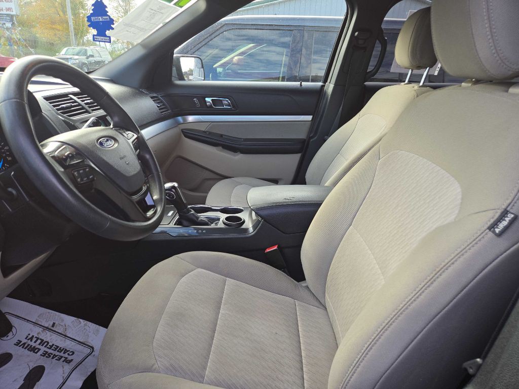 2018 Ford Explorer Image 10