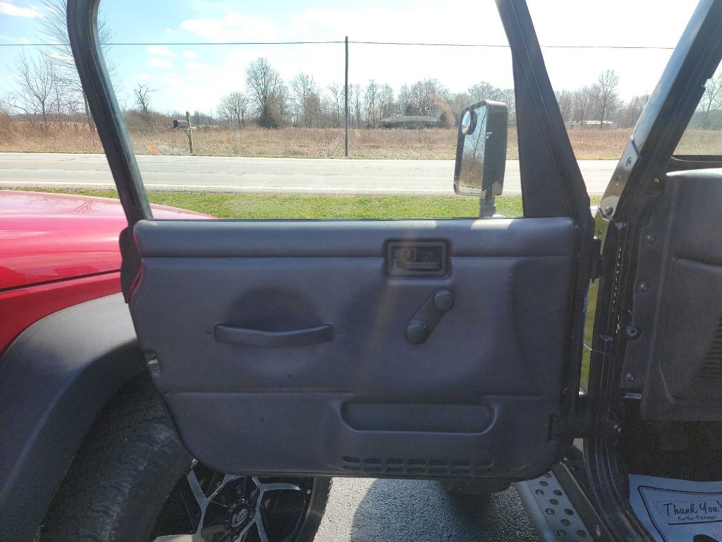 2001 Jeep Wrangler Image 8