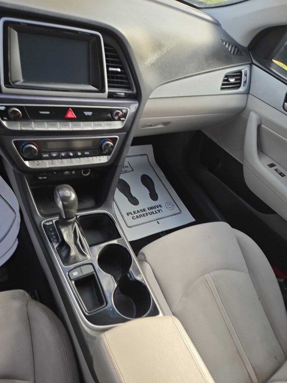 2018 Hyundai Sonata Image 10