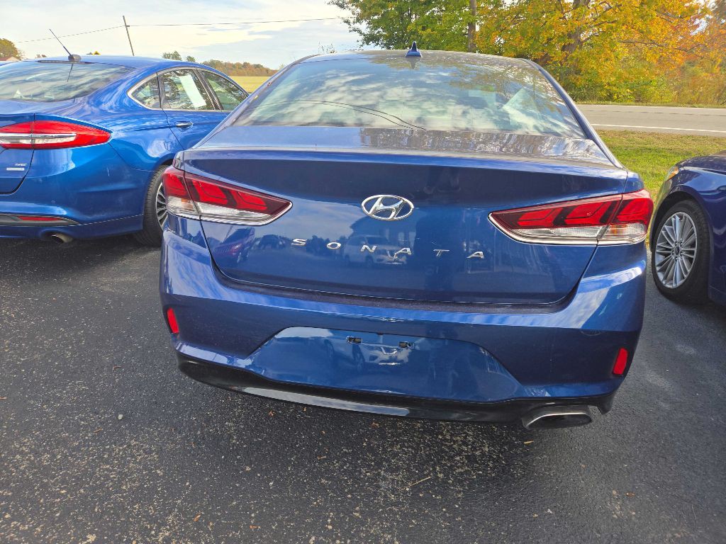 2018 Hyundai Sonata Image 4