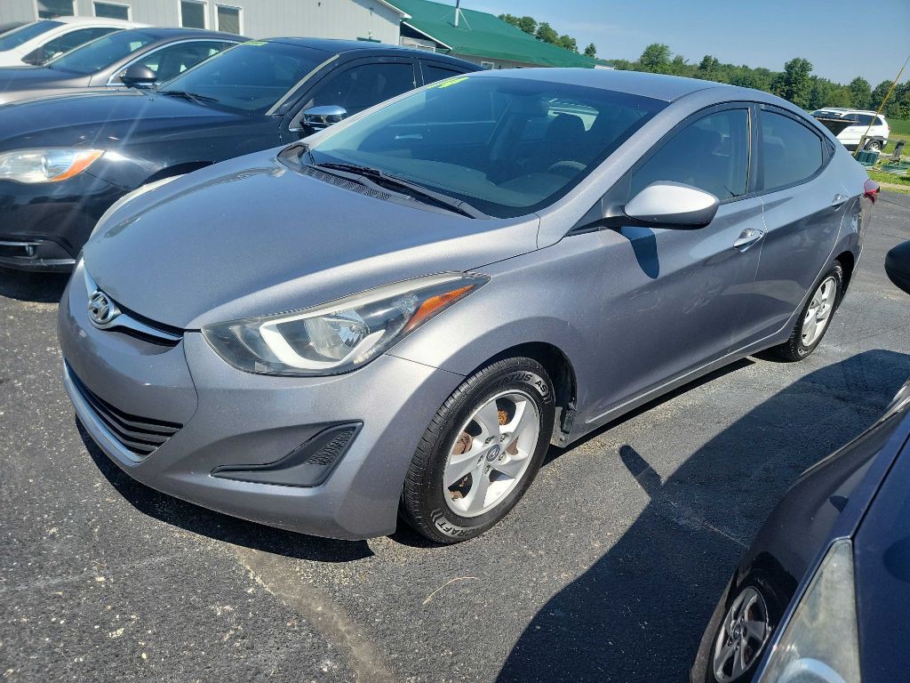 2014 Hyundai Elantra Image 1