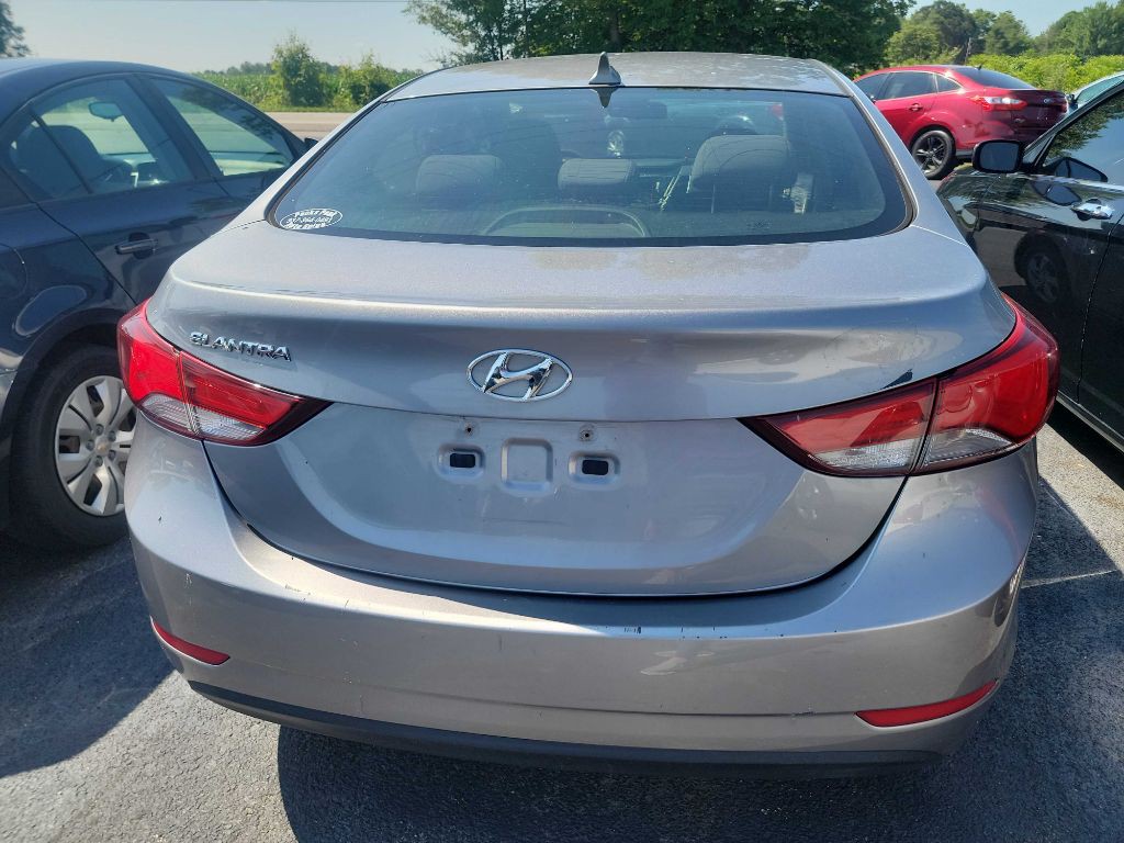 2014 Hyundai Elantra Image 4
