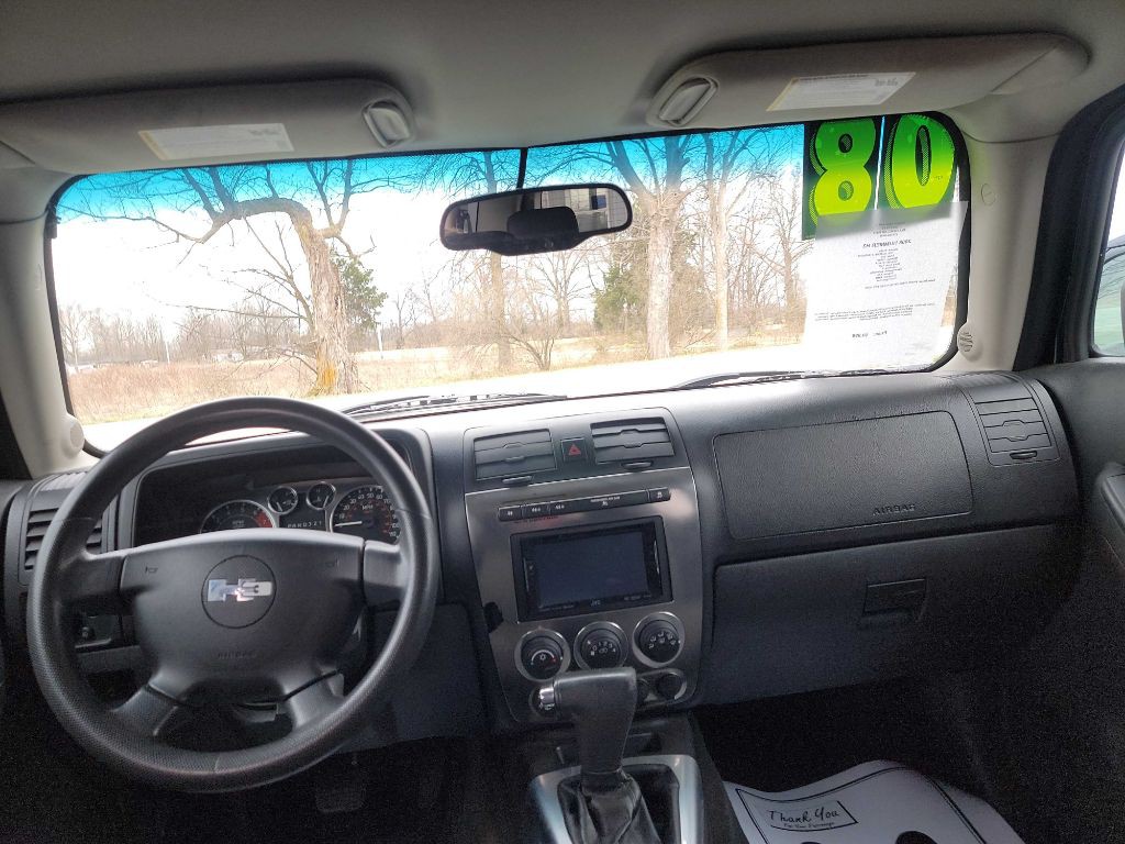 2008 HUMMER H3 Image 6