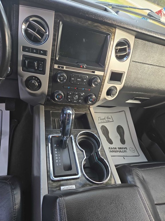 2016 Ford Expedition Image 12
