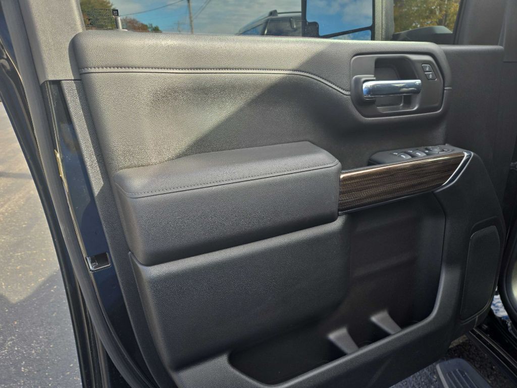 2021 Chevrolet Silverado 1500 Image 10