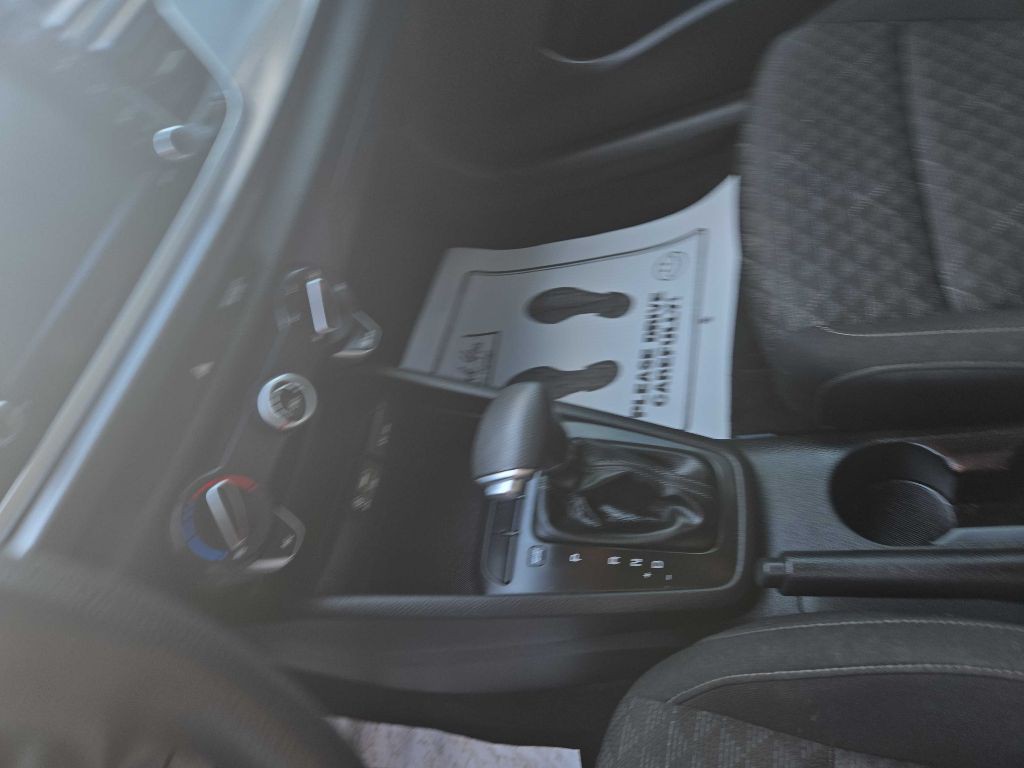 2019 Kia Rio Image 8