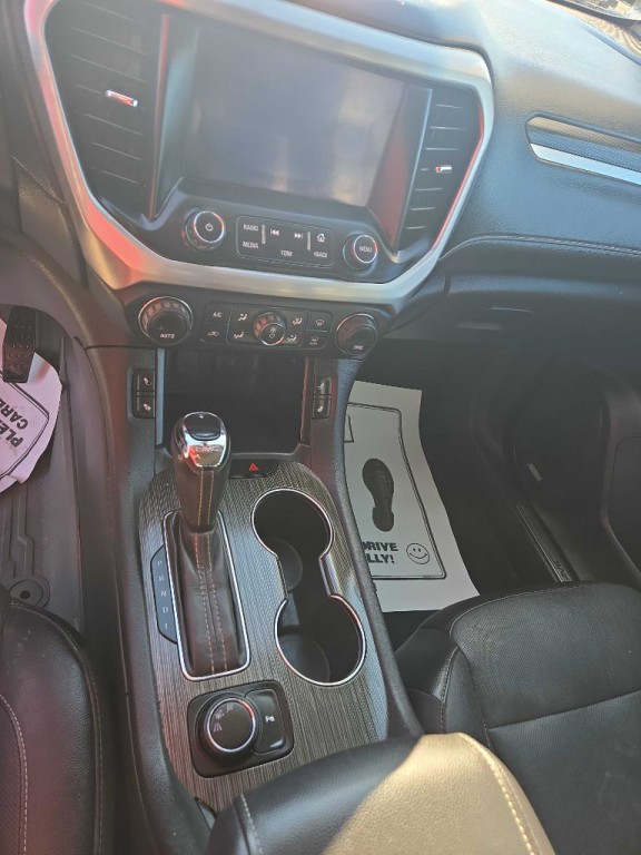 2019 GMC Acadia Image 12