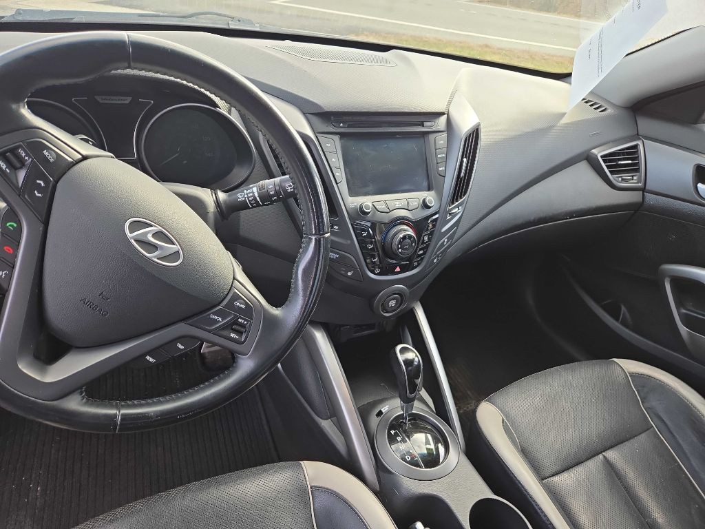 2014 Hyundai Veloster Image 7