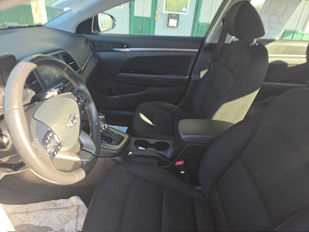 2020 Hyundai Elantra Image 7