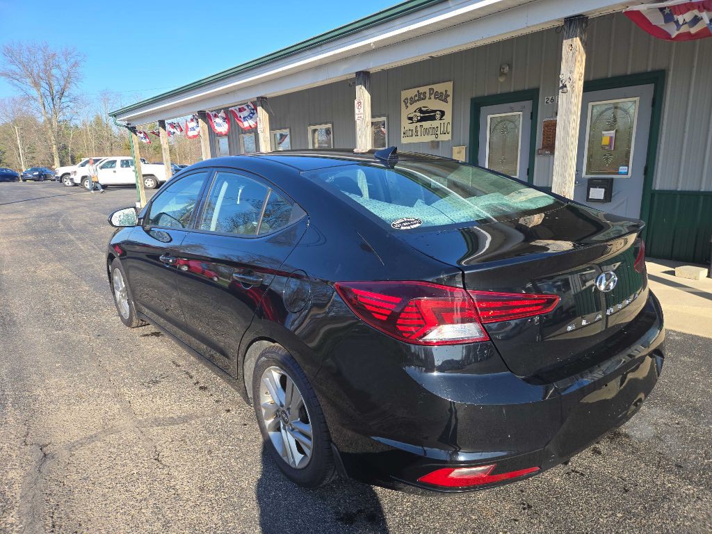 2020 Hyundai Elantra Image 8