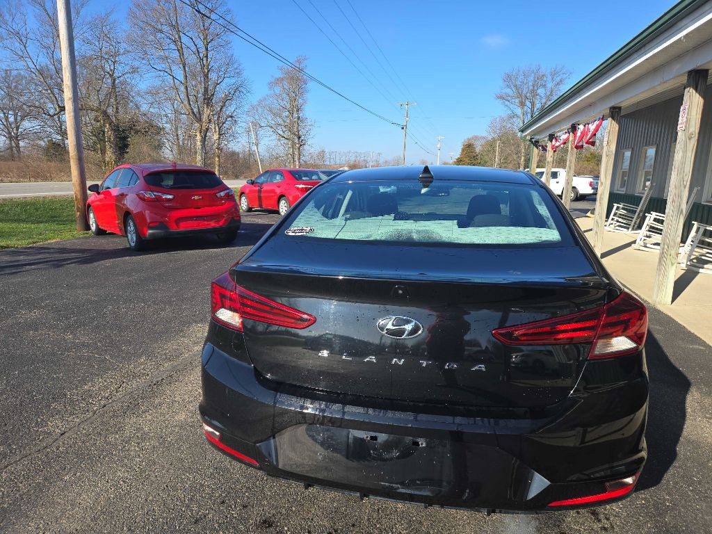 2020 Hyundai Elantra Image 4