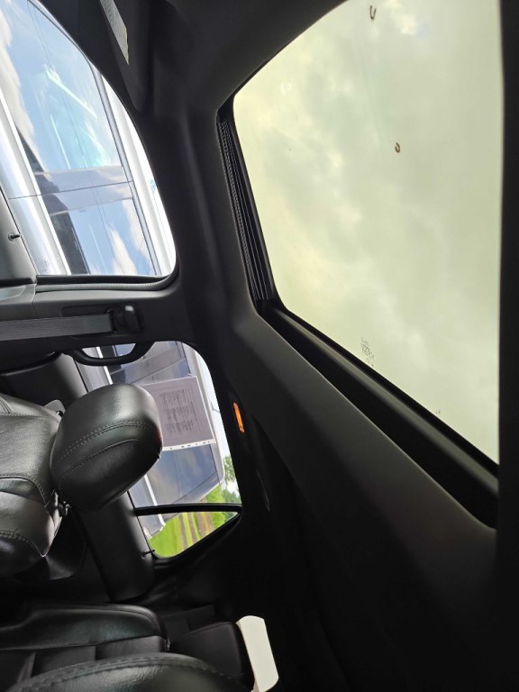 2015 Ford Explorer Image 10