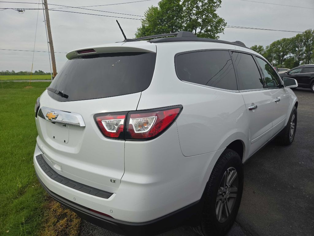 2017 Chevrolet Traverse Image 4