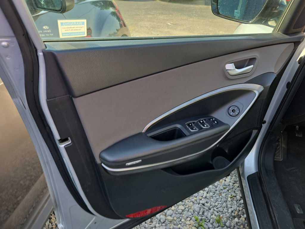 2017 Hyundai Santa Fe Sport Image 12