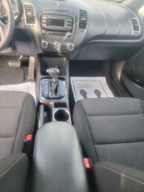 2018 Kia Forte Image 6