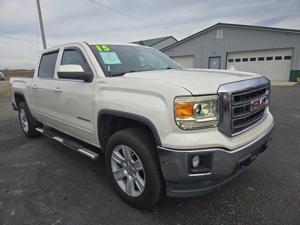 2015 GMC Sierra Image 2