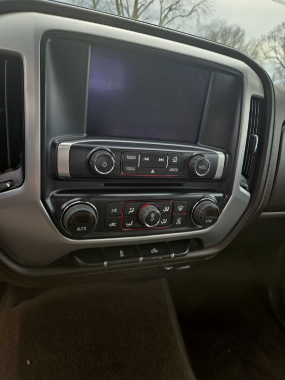 2015 GMC Sierra Image 8