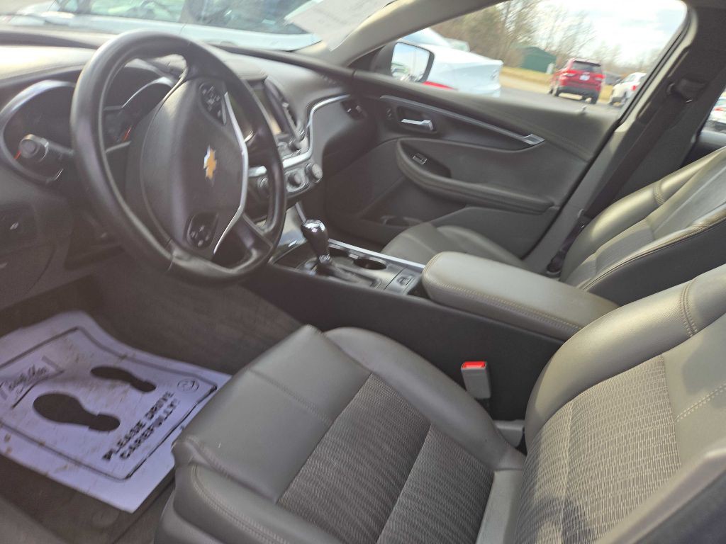 2017 Chevrolet Impala Image 10