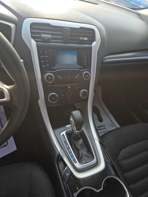 2015 Ford Fusion Image 6