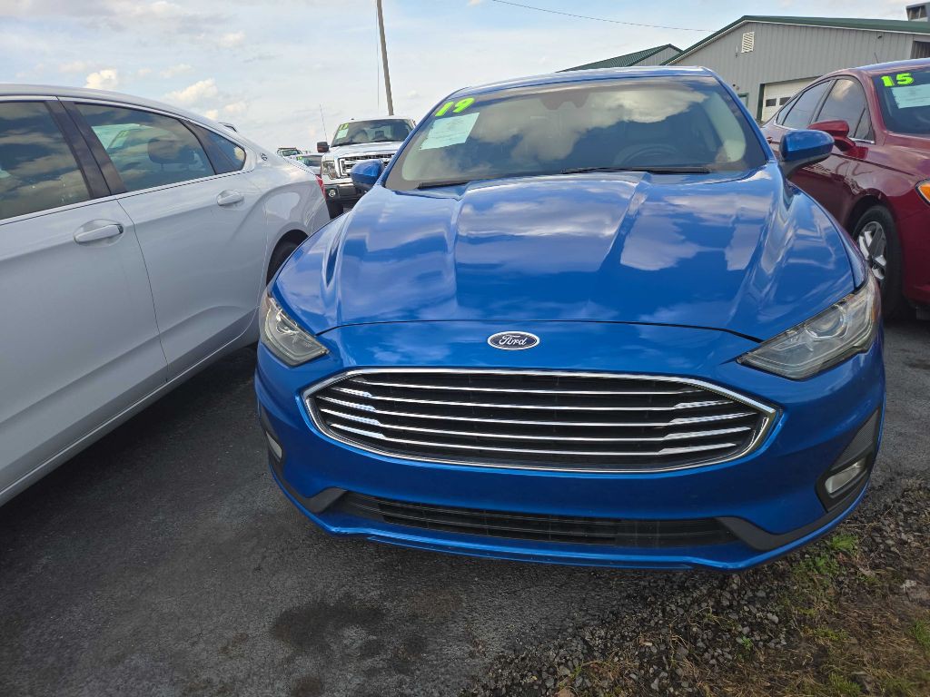 2019 Ford Fusion Image 2