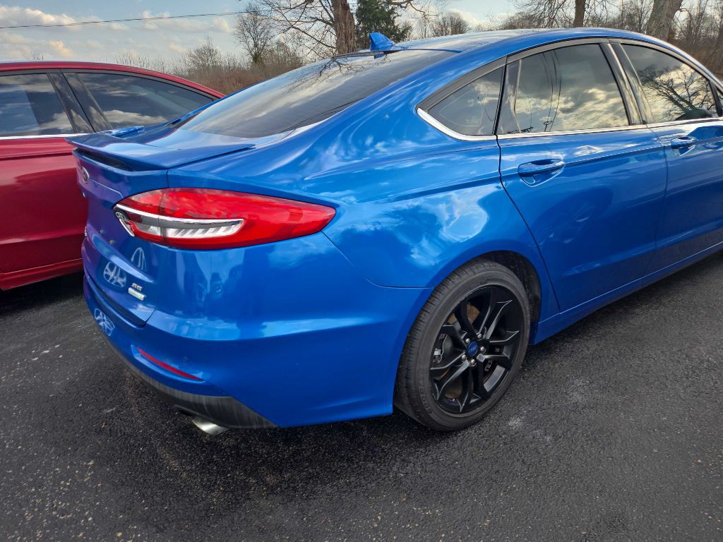 2019 Ford Fusion Image 4
