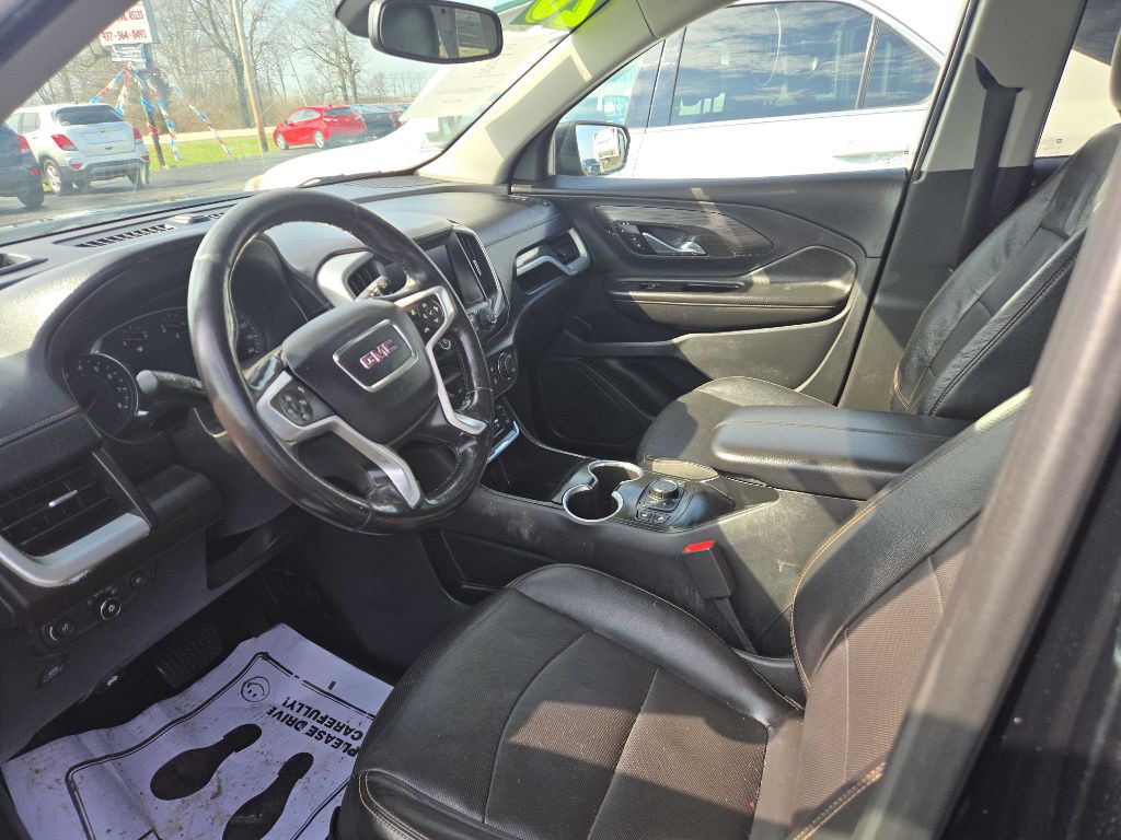 2020 GMC Terrain Image 10