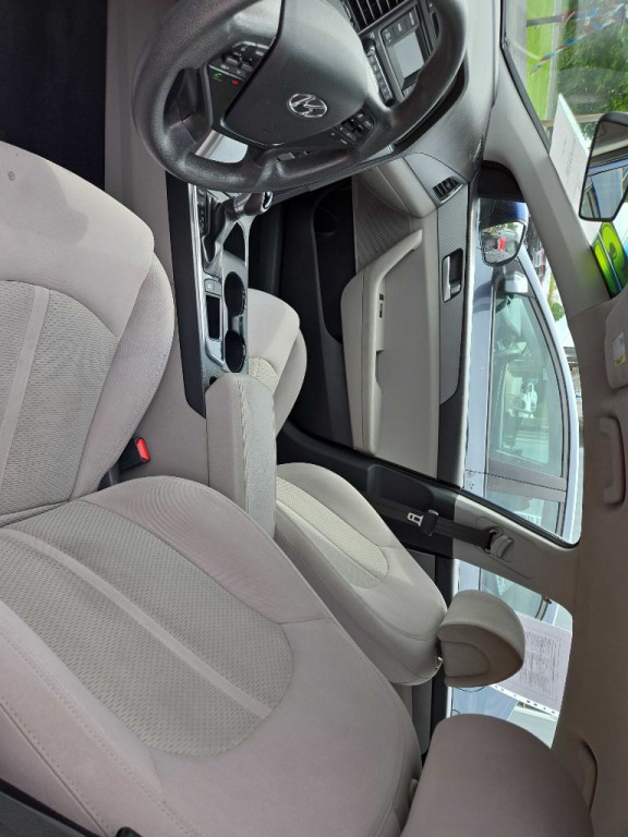 2015 Hyundai Sonata Image 8