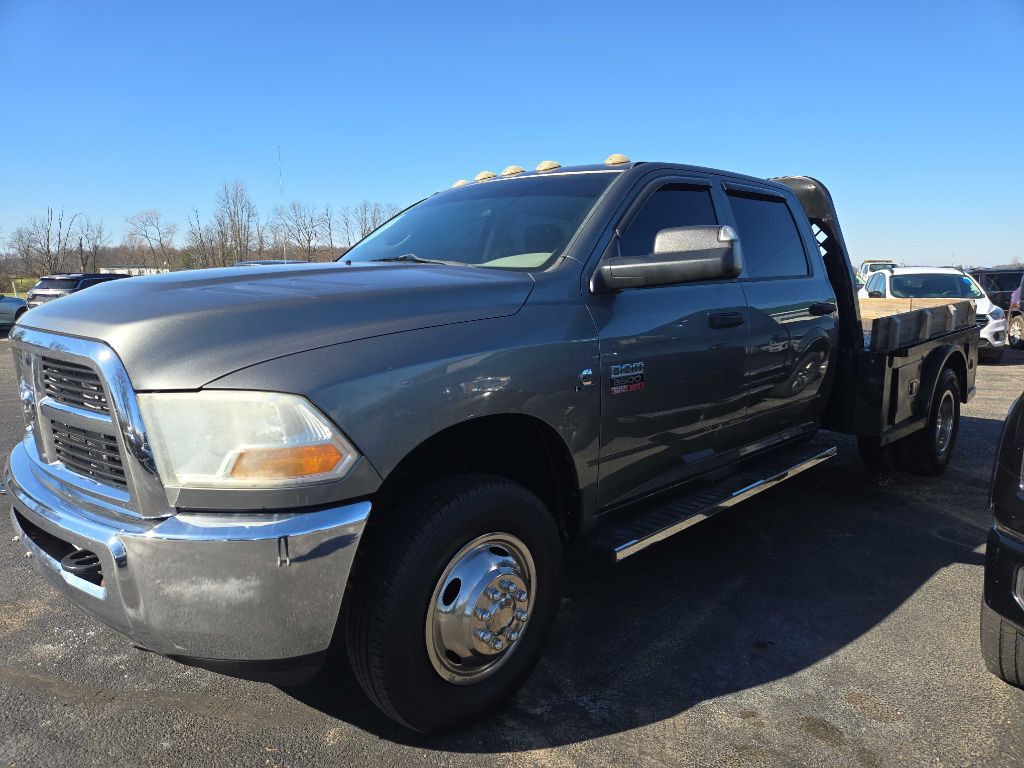 2011 Dodge Ram 3500 Image 2