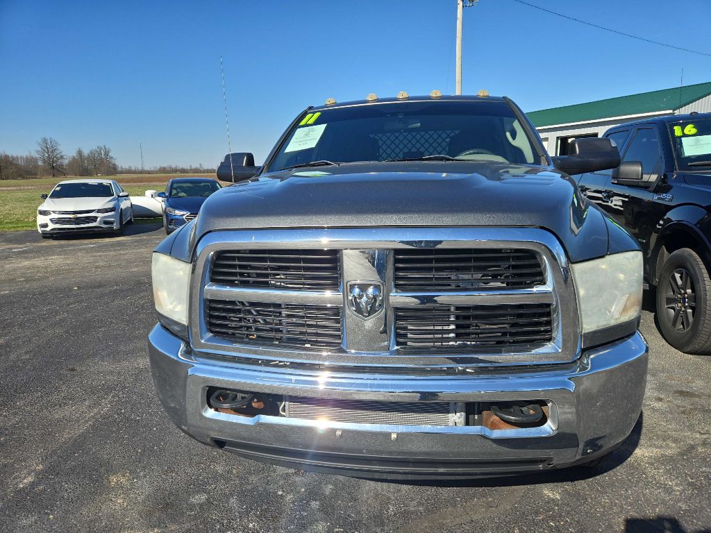 2011 Dodge Ram 3500 Image 3