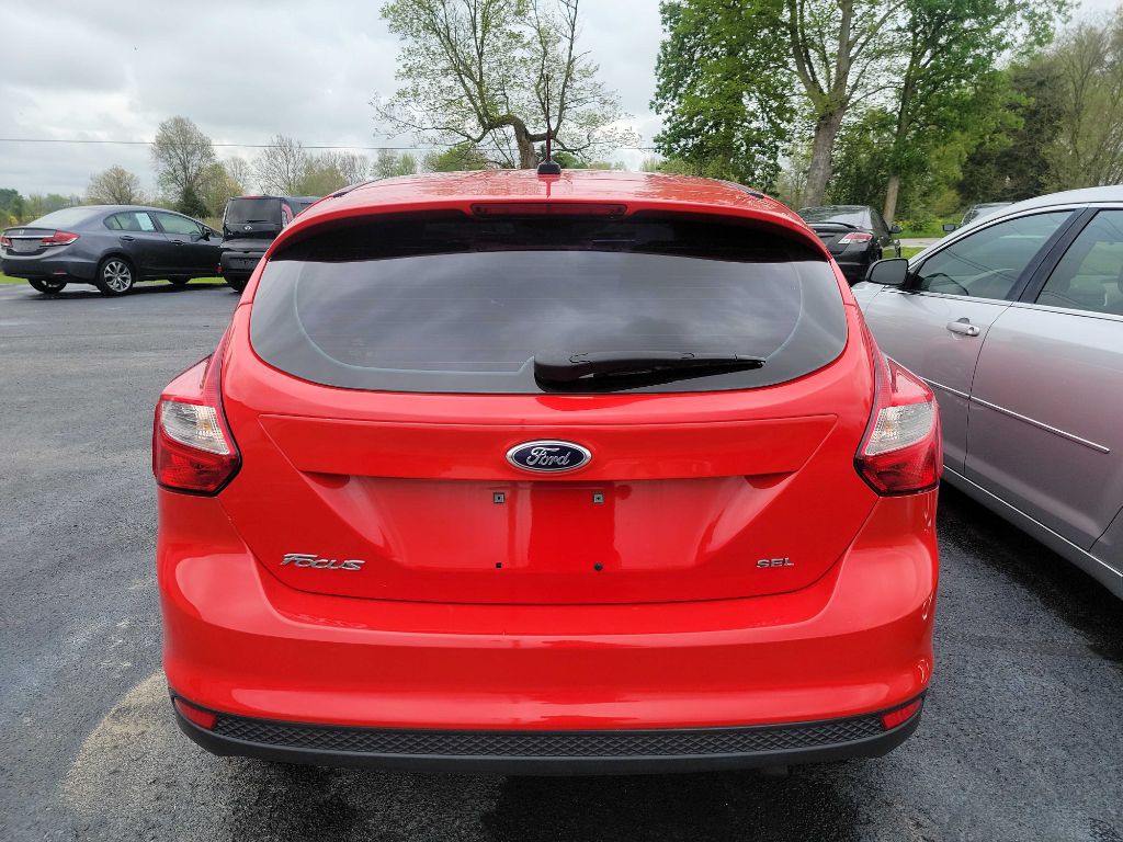2012 Ford Focus Image 4