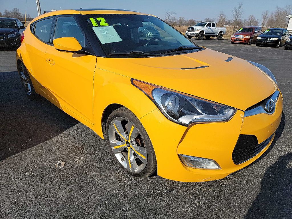 2012 Hyundai Veloster Image 3