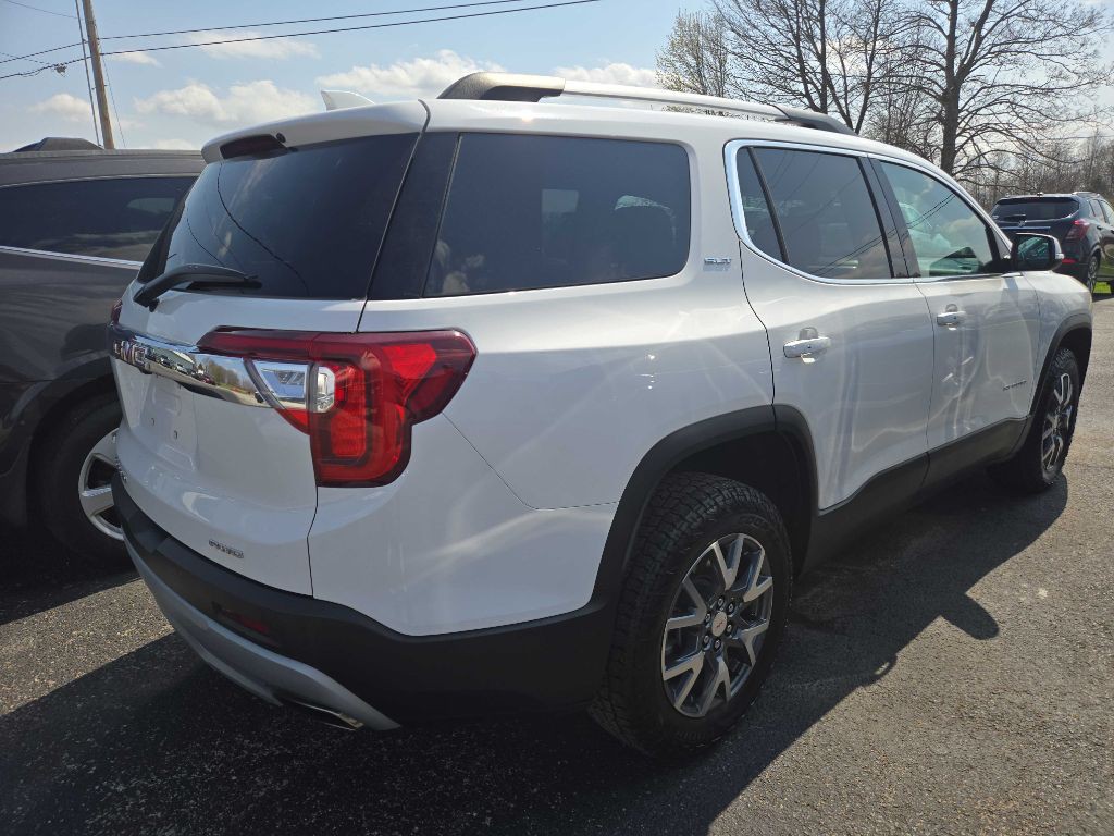 2023 GMC Acadia Image 4