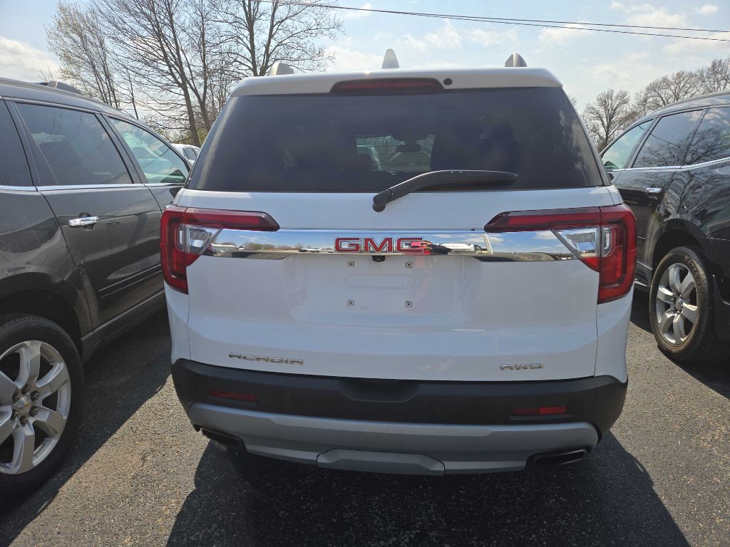 2023 GMC Acadia Image 5