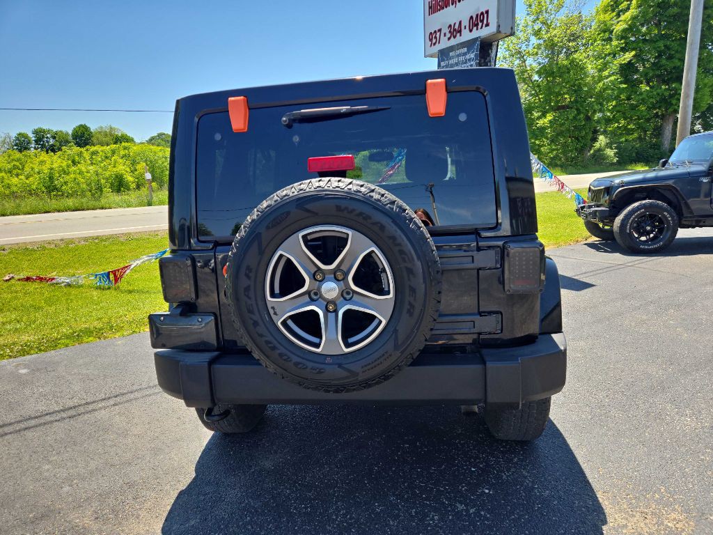 2013 Jeep Wrangler Unlimited Image 3