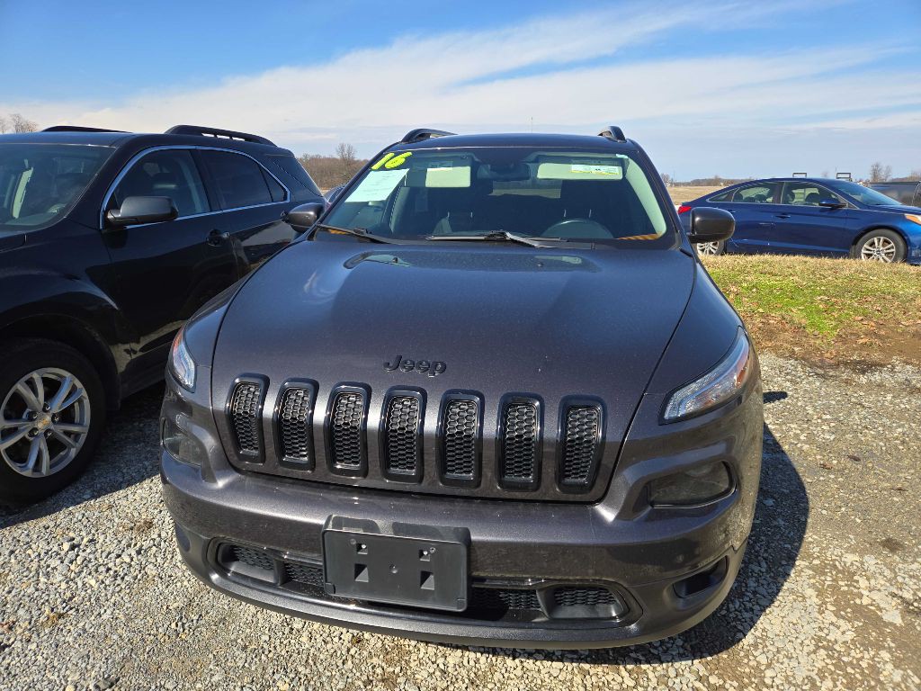 2016 Jeep Cherokee Image 11