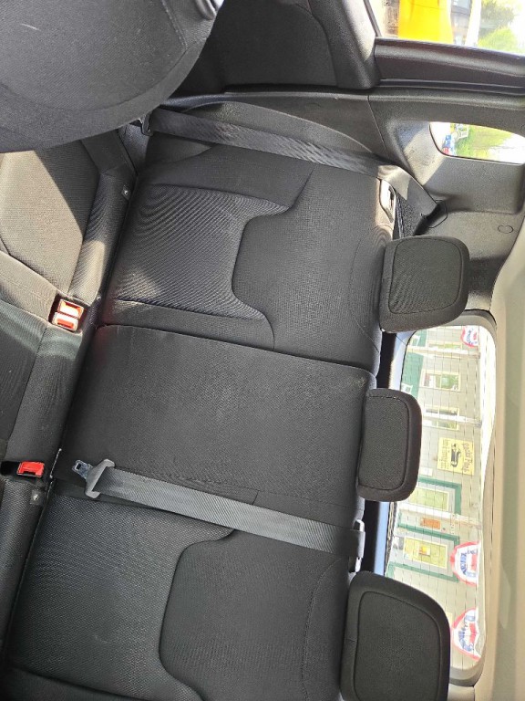 2019 Jeep Renegade Image 10