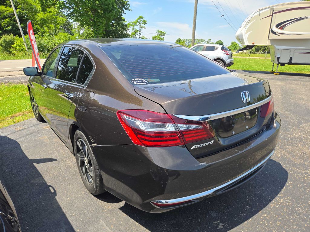 2017 Honda Accord Image 7