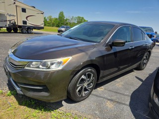 Image for 2017 Honda Accord LX ID: 7432629