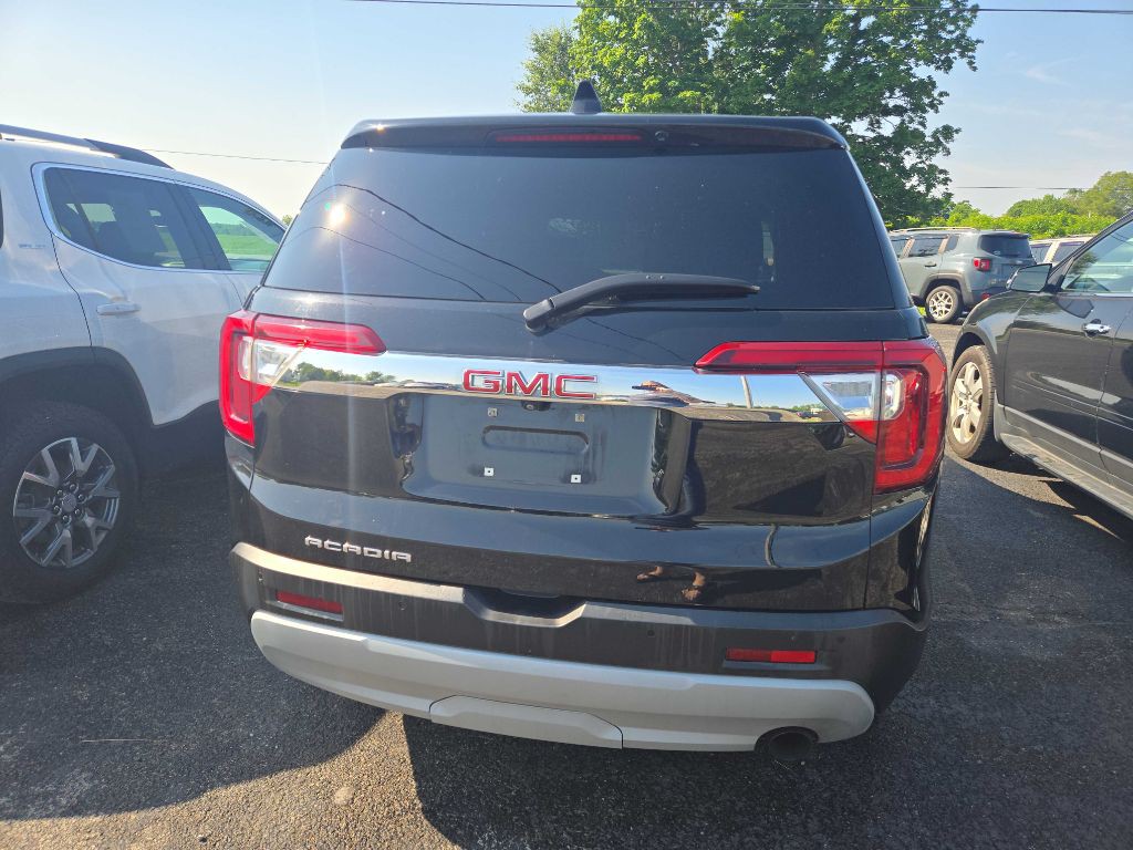 2020 GMC Acadia Image 2