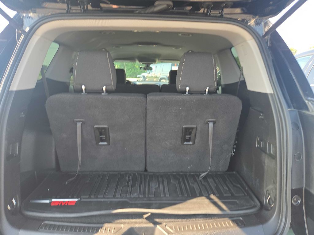 2020 GMC Acadia Image 7