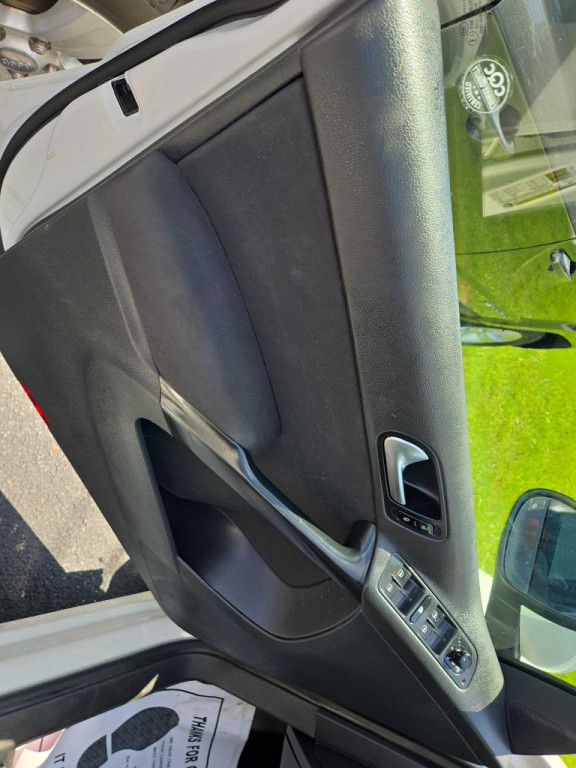 2012 Volkswagen Tiguan Image 11