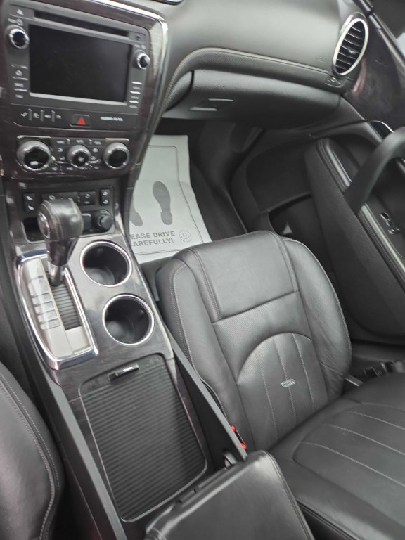 2017 Buick Enclave Image 6