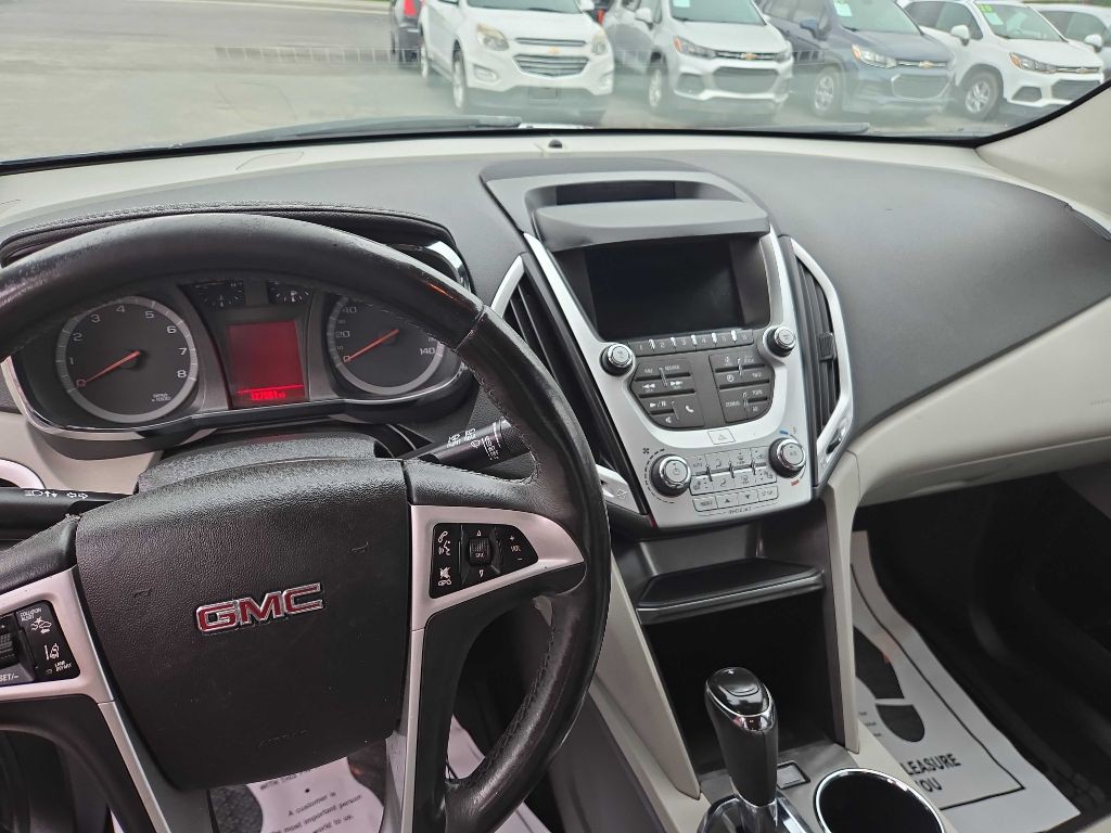 2017 GMC Terrain Image 8