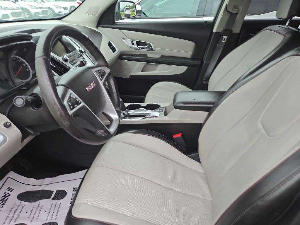 2017 GMC Terrain Image 11